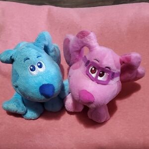 🎉2/$25🎉 Blue And Magenta